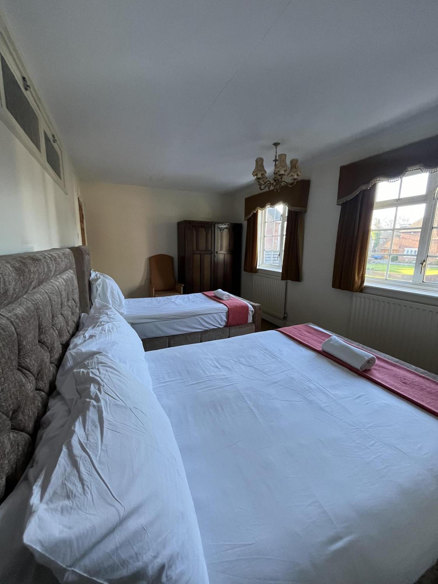 Unwind In Comfort At Cosy Caradus Free Parking Birmingham Exterior photo