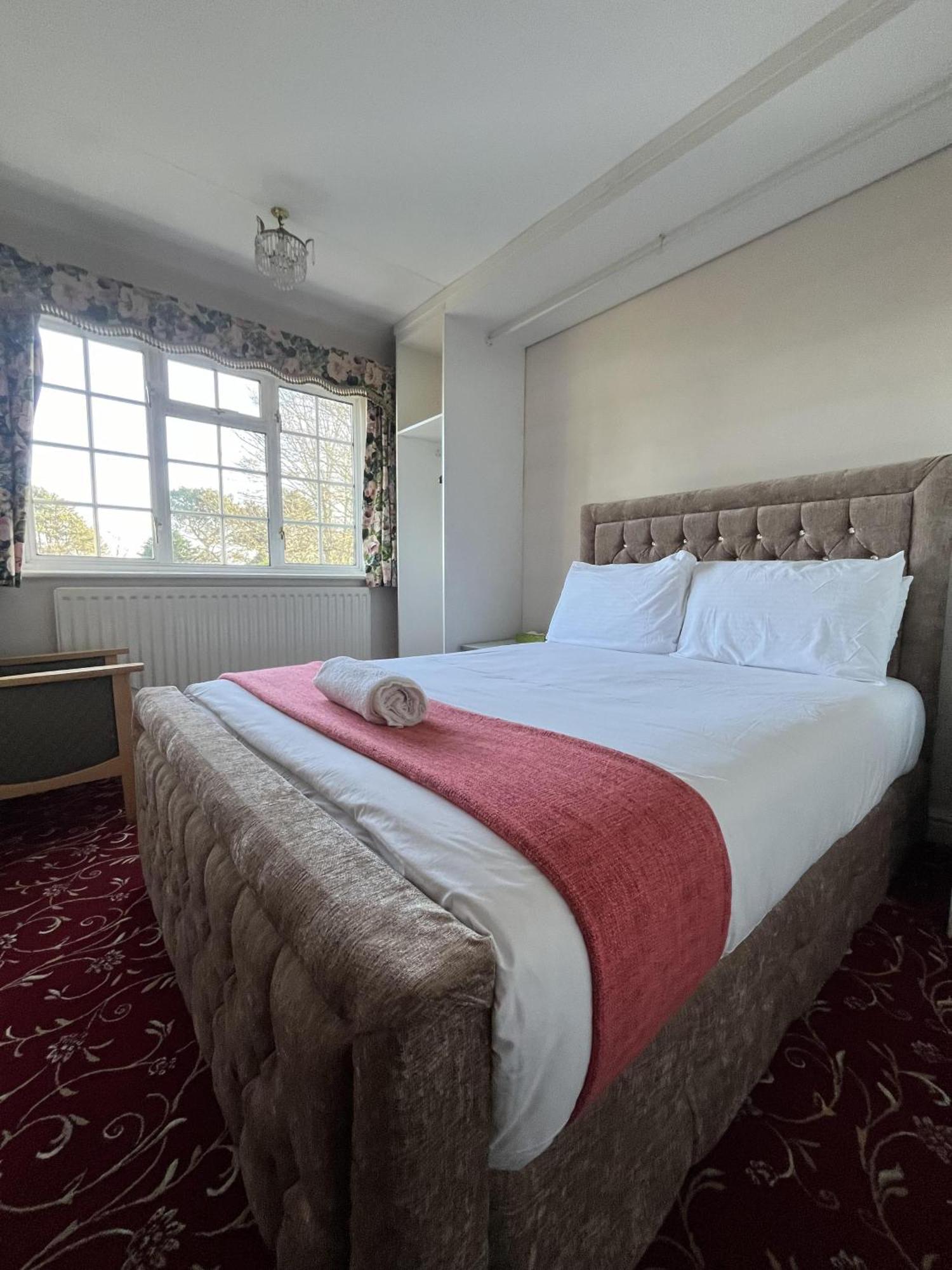 Unwind In Comfort At Cosy Caradus Free Parking Birmingham Exterior photo