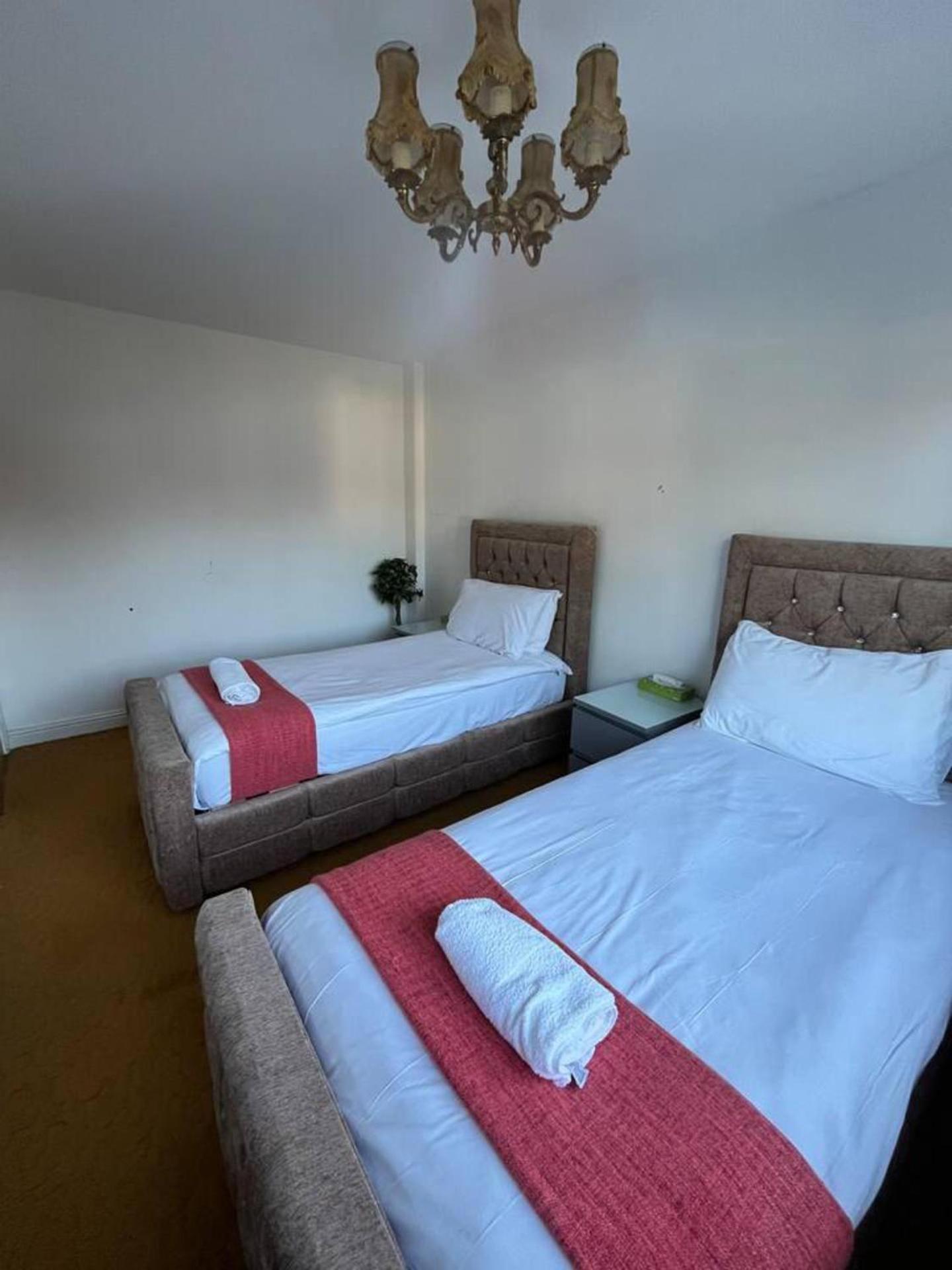 Unwind In Comfort At Cosy Caradus Free Parking Birmingham Exterior photo